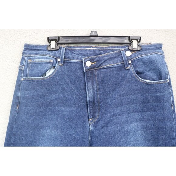 Risen Jeans Women's 2XL Dark Wash Boot Cut Jeans - Picture 4 of 11